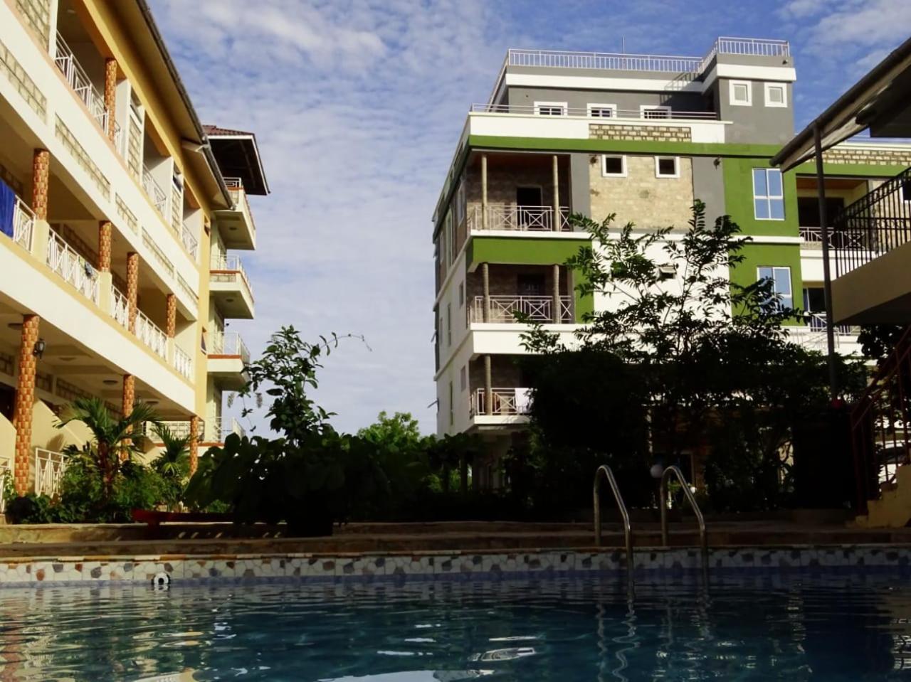 Diplomat Diani Beach Resort Eksteriør billede